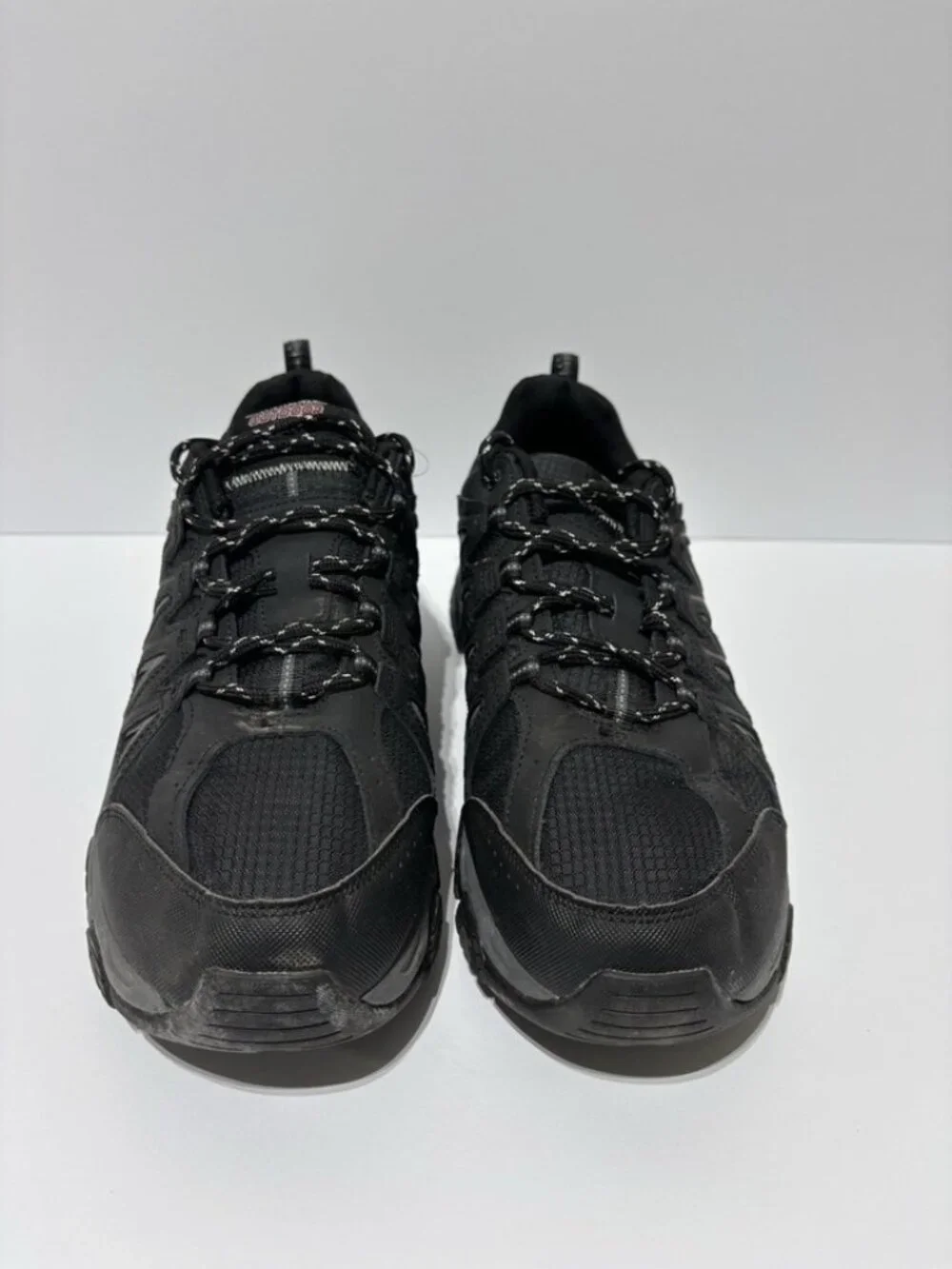 Skechers Men’s Terrabite Black Hiking Shoes, Size 12 M